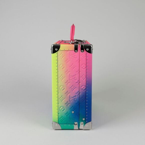 Illusion Cotefill Trunk - Picture 3 of 10